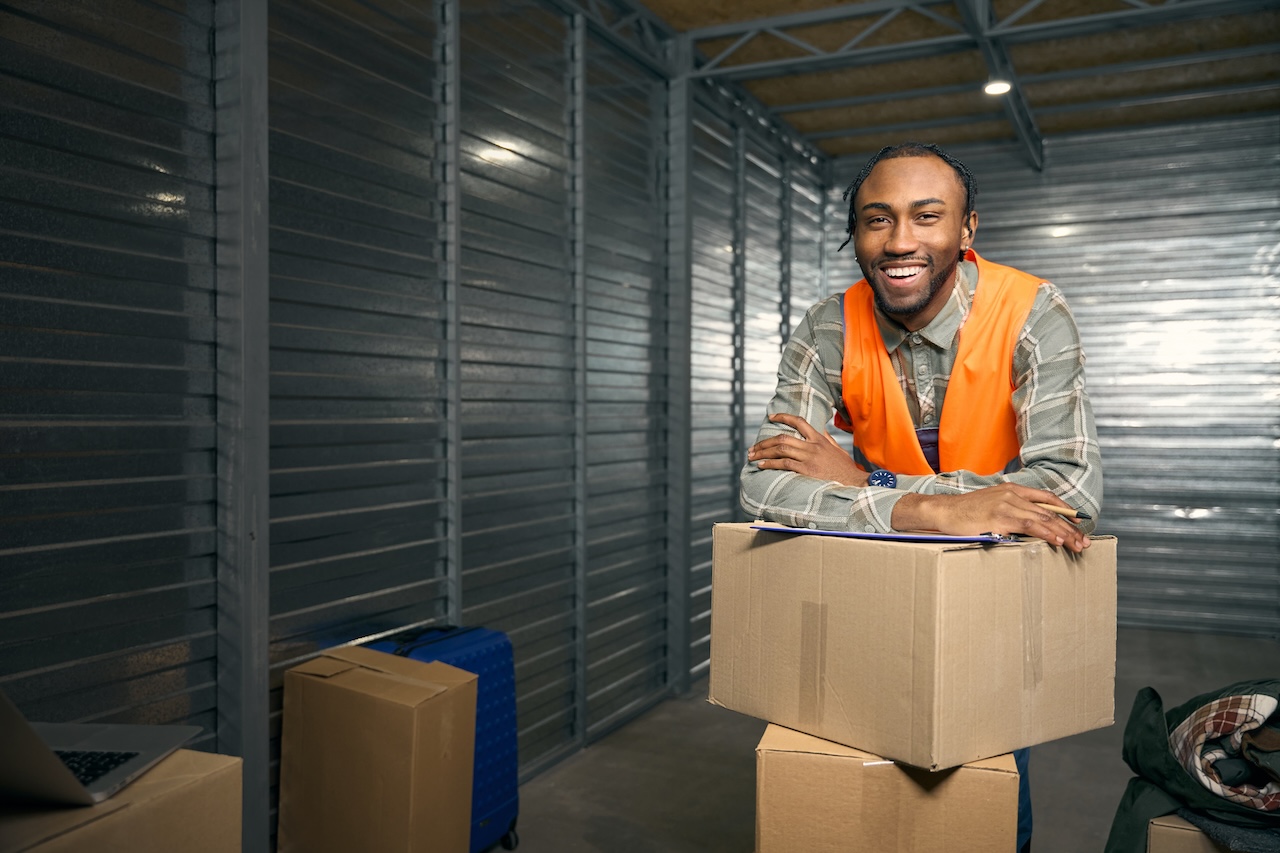 Self Storage man packing a 10x20 storage unit